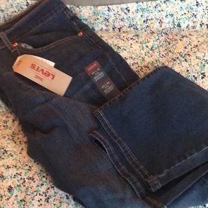 Levi’s 414 relaxed straight 34x32 NWT